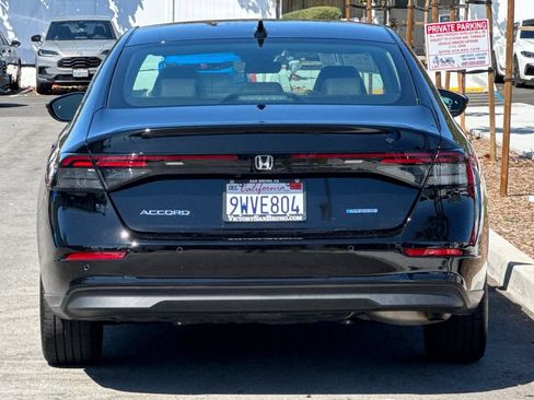 Used 2025 Honda Accord EX-L image 5