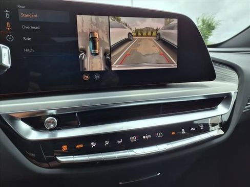 New 2025 Cadillac Lyriq Sport image 32