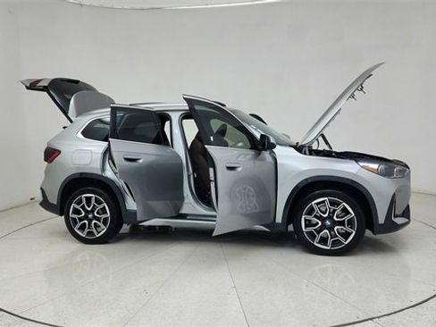 Used 2024 BMW X1 xDrive28i w/ Premium Package image 70