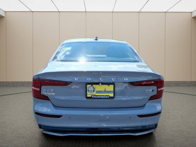 Used 2024 Volvo S60 B5 Core AWD/4WD image 10