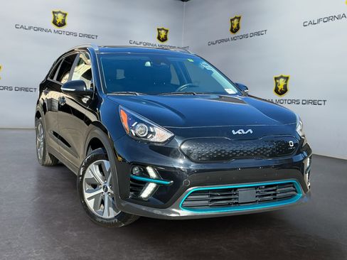 Used 2022 Kia Niro EX Premium image 3