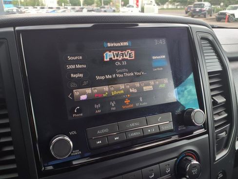 Certified 2024 Nissan Titan SV image 26