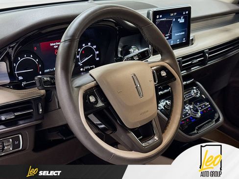 Used 2022 Lincoln Corsair AWD w/ Equipment Group 101A image 14