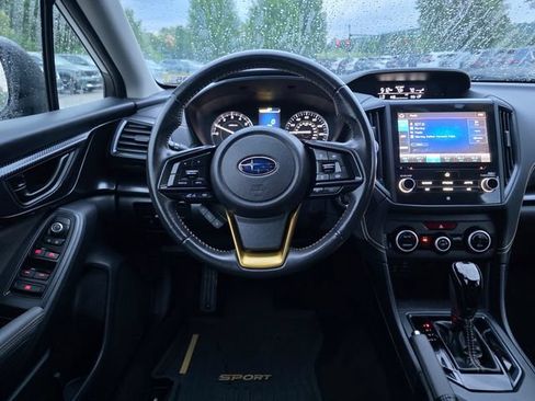 Used 2022 Subaru Crosstrek 2.5i Sport w/ Moonroof Package AWD/4WD image 19