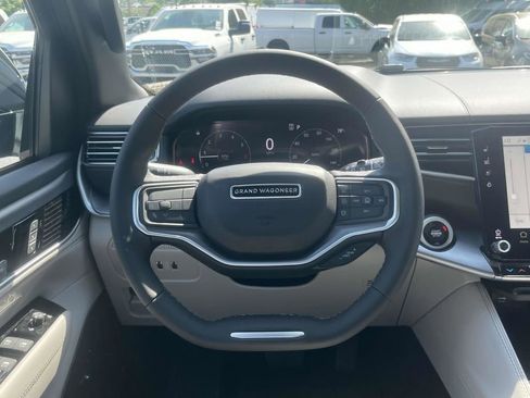 New 2026 Jeep Grand Wagoneer L Limited AWD/4WD image 24