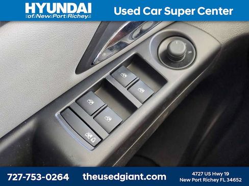Used 2012 Chevrolet Cruze LS w/ Connectivity Package FWD image 20