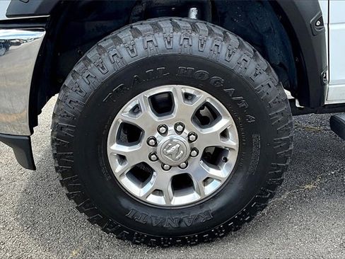 Used 2022 RAM 2500 Laramie image 32