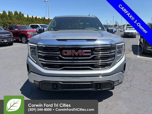 Used 2025 GMC Sierra 1500 SLT w/ SLT Convenience Package AWD/4WD image 6