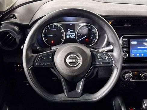 Used 2024 Nissan Kicks S image 13