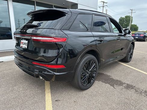 Used 2025 Lincoln Corsair Reserve w/ Jet Appearance Package image 11