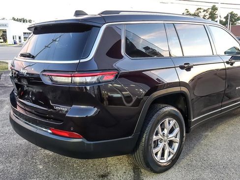 Used 2022 Jeep Grand Cherokee L Limited AWD/4WD image 8