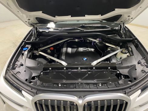 Certified 2026 BMW X7 xDrive40i image 31