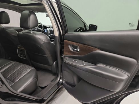 Used 2019 Nissan Murano Platinum AWD/4WD image 28