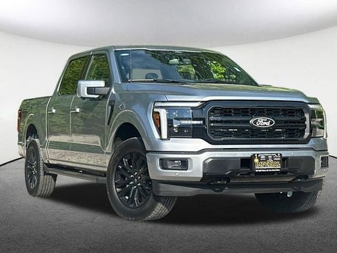 Used 2025 Ford F150 Lariat AWD/4WD image 2