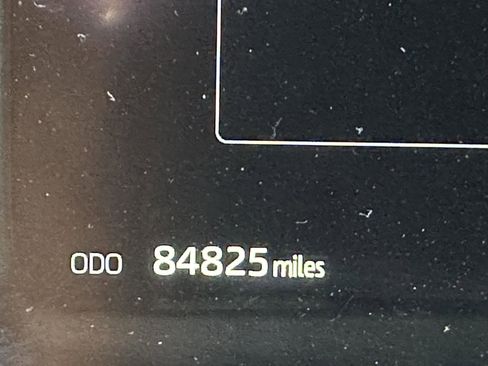 Used 2020 BMW X5 xDrive40i w/ M Sport Package image 14