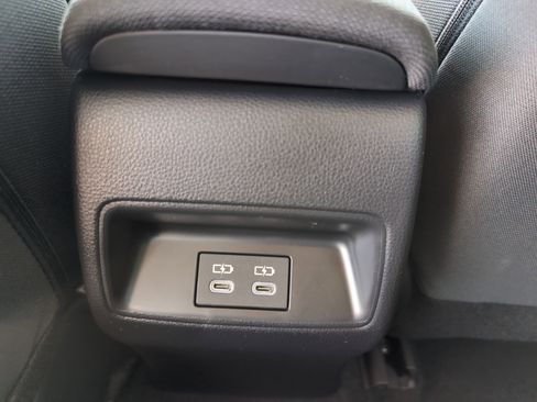 Certified 2025 Toyota Corolla LE image 35