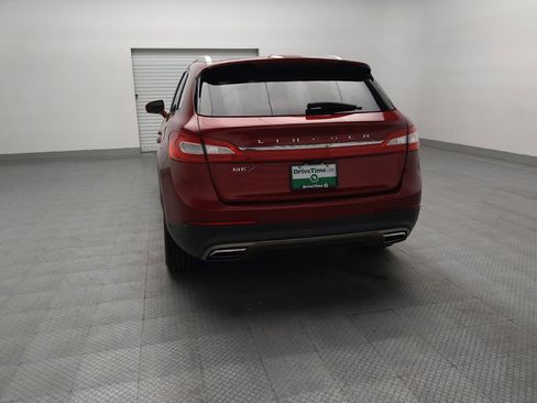 Used 2017 Lincoln MKX Reserve w/ Driver Assistance Package FWD image 6