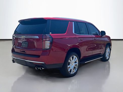 Used 2022 Chevrolet Tahoe High Country AWD/4WD image 3