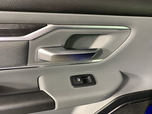 Used 2019 RAM 1500 Big Horn RWD image 30