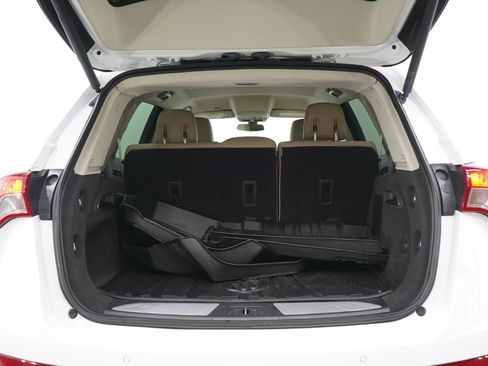 Used 2020 Buick Envision Essence AWD/4WD image 19