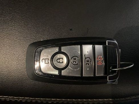 Used 2023 Ford Explorer XLT w/ Equipment Group 202A image 11