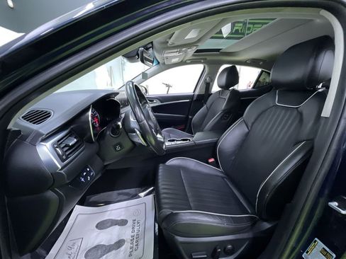 Used 2020 Genesis G70 2.0T w/ Elite Package image 17