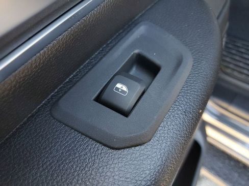 New 2026 RAM 1500 Big Horn AWD/4WD image 18