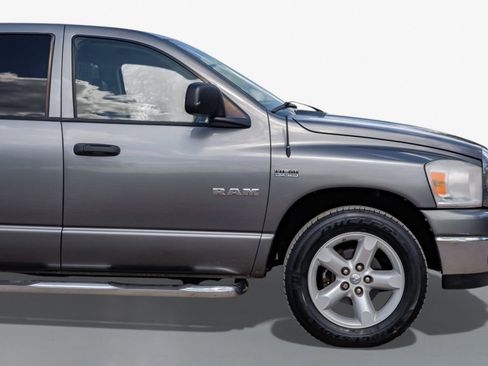 Used 2008 Dodge Ram 1500 Truck SLT image 7