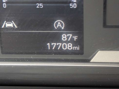 Used 2022 Hyundai Tucson SEL FWD image 28