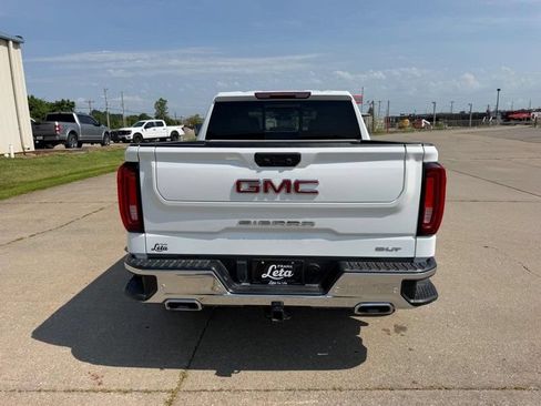 Used 2025 GMC Sierra 1500 SLT w/ SLT Premium Plus Package AWD/4WD image 4