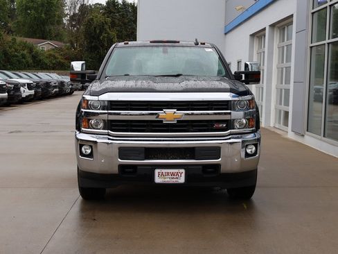 Used 2016 Chevrolet Silverado 3500 LTZ image 5