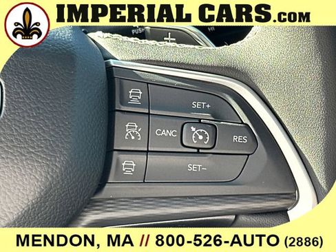 New 2025 Jeep Grand Cherokee L Altitude image 29