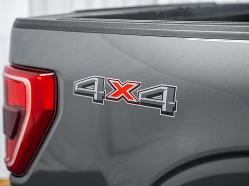 Used 2023 Ford F150 XLT AWD/4WD image 28