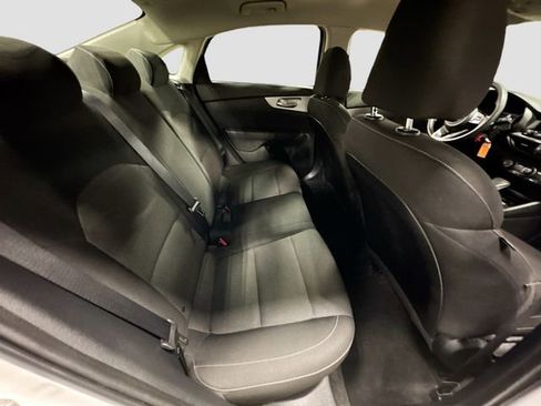 Used 2023 Kia Forte LXS w/ LXS Technology Package image 24