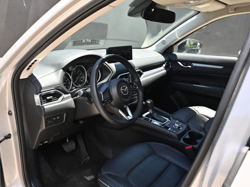 Used 2025 MAZDA CX-5 AWD 2.5 S w/ Preferred Package image 14