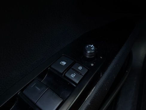 Used 2026 Toyota Camry LE FWD image 22