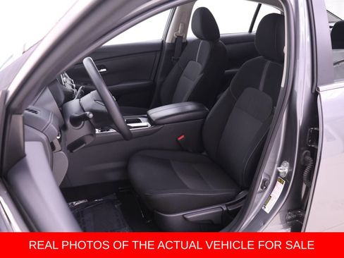 Used 2025 Nissan Sentra SV FWD image 4