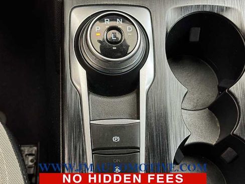 Used 2022 Ford Escape SE w/ Cold Weather Package image 30