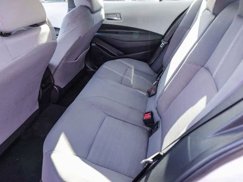 Used 2021 Toyota Corolla SE w/ Carpet Mat Package (TMS) image 17