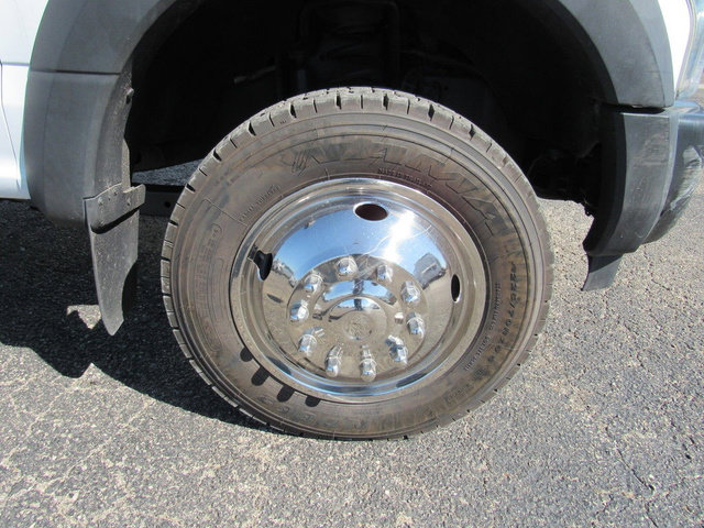 Used 2018 Ford F550 2WD Regular Cab Super Duty image 10