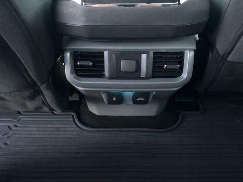 Used 2022 Ford F150 XLT w/ Equipment Group 302A High image 14