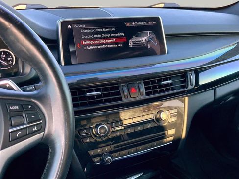 Used 2018 BMW X5 xDrive40e AWD/4WD image 6