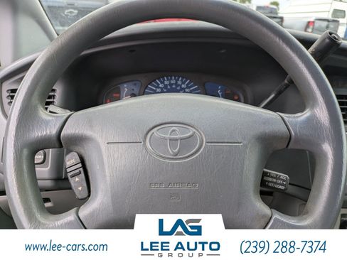 Used 2002 Toyota Sienna CE FWD image 20