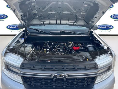 Used 2022 Ford Maverick XLT image 29