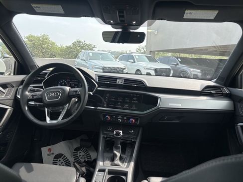 Used 2025 Audi Q3 2.0T Premium w/ Convenience Package AWD/4WD image 19