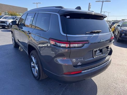 Used 2021 Jeep Grand Cherokee L Limited AWD/4WD image 3