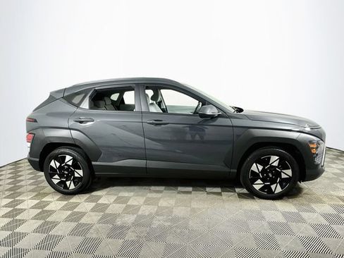 Used 2024 Hyundai Kona SEL FWD image 2