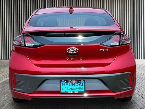 Used 2020 Hyundai Ioniq SEL FWD image 5