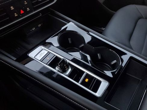 Certified 2026 Volkswagen Atlas Cross Sport SEL R-Line image 25