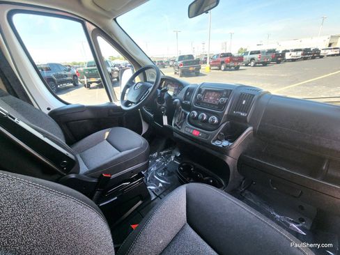 Used 2021 RAM ProMaster 3500 w/ Premium Appearance Group FWD image 41